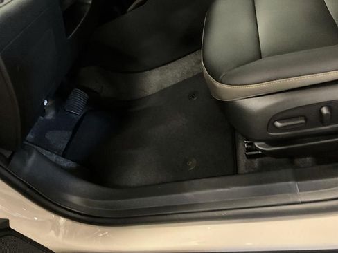 New 2026 Chevrolet Trax ACTIV w/ Driver Confidence Package FWD image 17