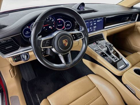 Certified 2019 Porsche Panamera 4 AWD/4WD image 4