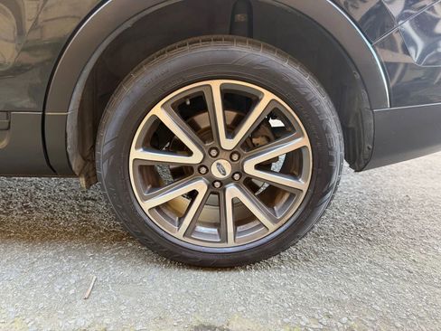 Used 2015 Ford Explorer XLT w/ Equipment Group 202A image 42