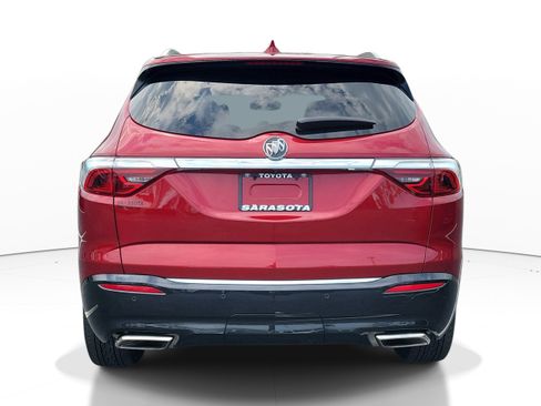 Used 2023 Buick Enclave Essence w/ Experience Buick Package FWD image 5