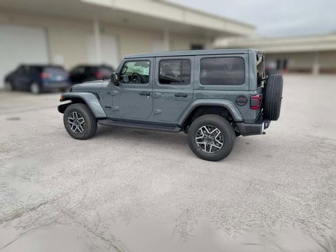 New 2026 Jeep Wrangler Sahara image 7
