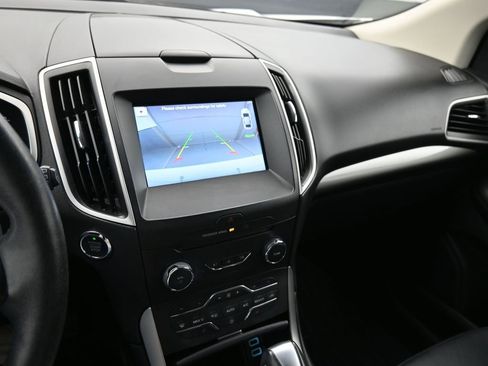 Used 2017 Ford Edge SEL w/ Equipment Group 201A image 35