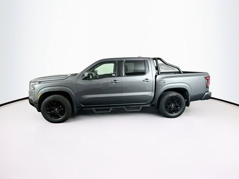 Used 2023 Nissan Frontier SV w/ Midnight Edition Package AWD/4WD image 4