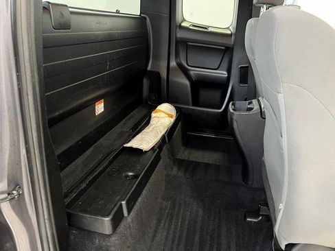 Used 2021 Toyota Tacoma SR image 13