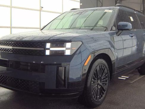 Used 2025 Hyundai Santa Fe Calligraphy image 1