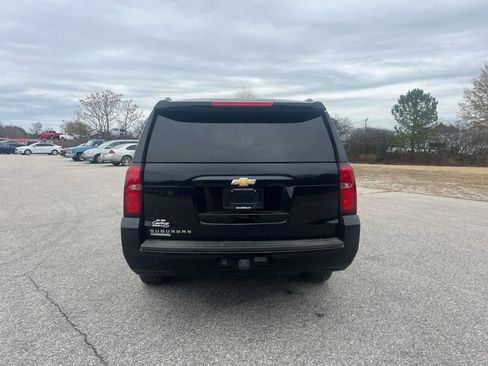 Used 2018 Chevrolet Suburban LT image 6