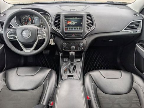 Used 2022 Jeep Cherokee Latitude image 23