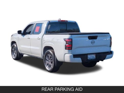 Certified 2025 Nissan Frontier SV RWD image 7