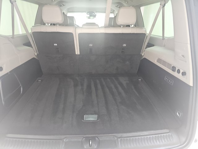 Used 2024 Jeep Wagoneer L Series II w/ Flexible Seating Group AWD/4WD image 5