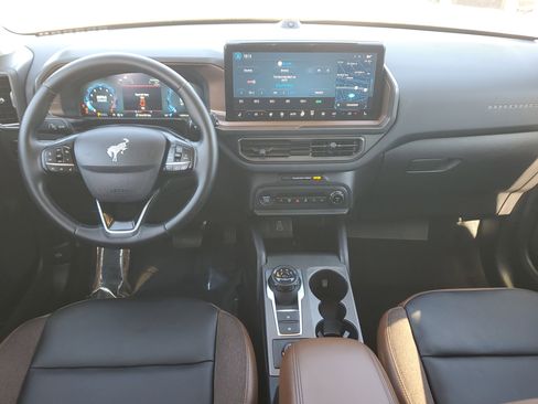 Used 2025 Ford Bronco Sport Outer Banks w/ Outer Banks Tech Package+ image 14