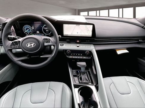 New 2026 Hyundai Elantra Limited image 5