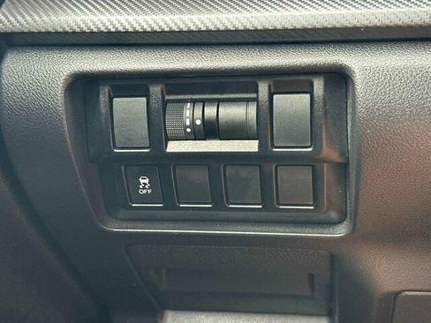 Certified 2023 Subaru Impreza 2.0i Sport AWD/4WD image 30
