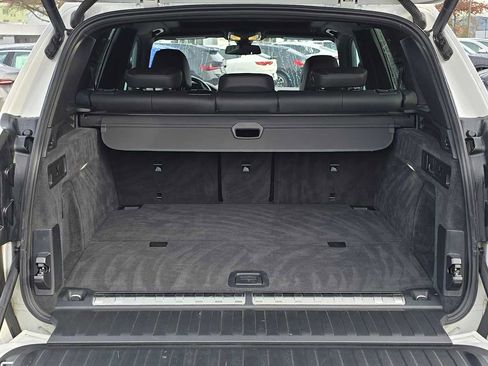 Used 2023 BMW X5 xDrive45e w/ Climate Comfort Package image 18