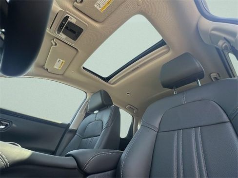 New 2026 Honda HR-V EX-L image 16