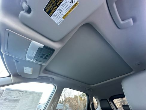 New 2026 Nissan Rogue SV image 32