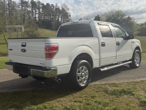 Used 2011 Ford F150 XLT w/ XLT Chrome Pkg image 10