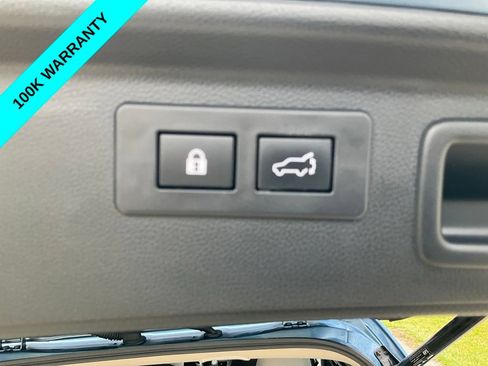 Certified 2024 Subaru Forester Premium AWD/4WD image 45