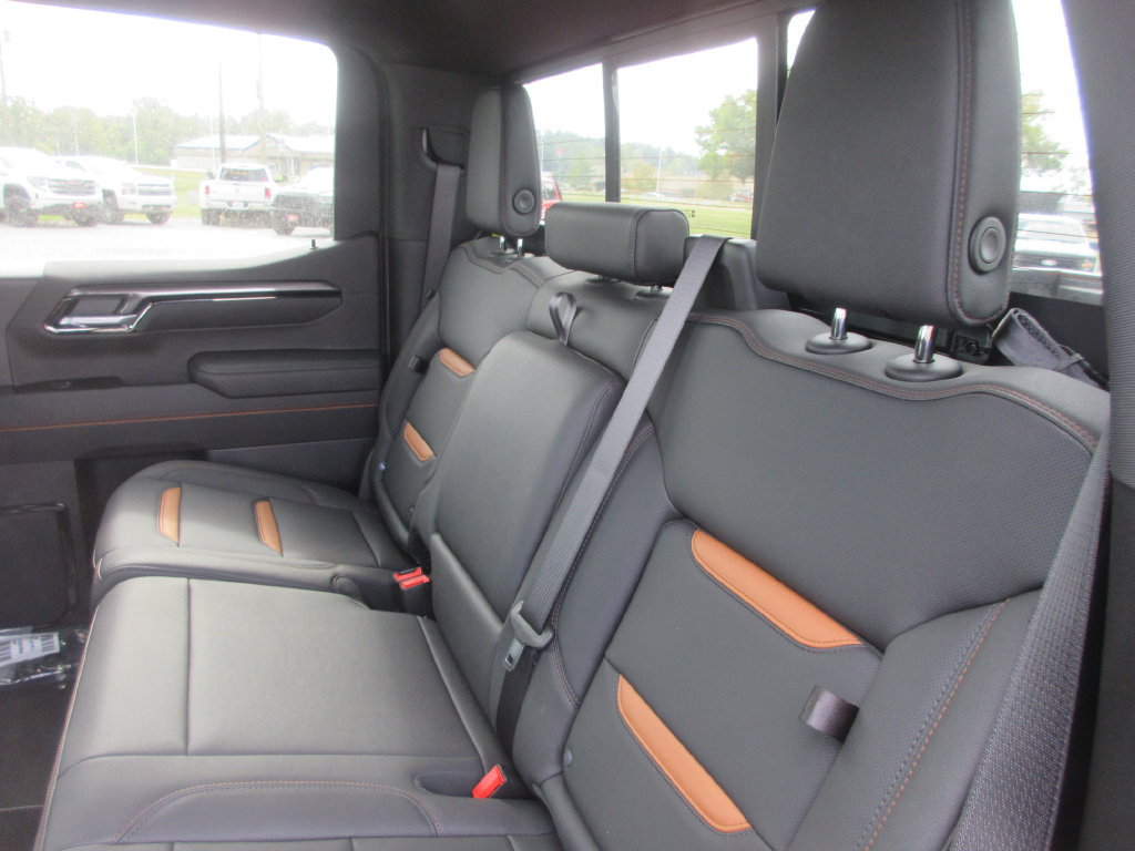 New 2026 GMC Sierra 1500 AT4 w/ AT4 Premium Package AWD/4WD image 16