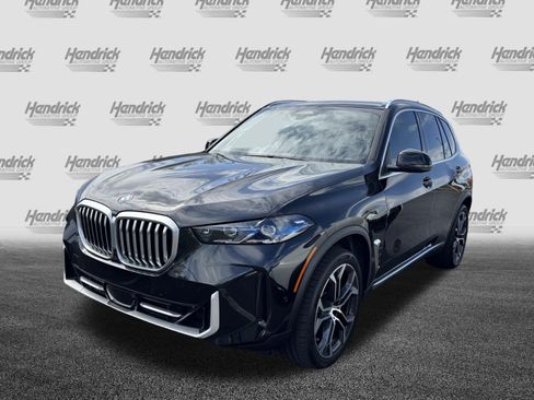 Used 2024 BMW X5 sDrive40i w/ Premium Package image 6