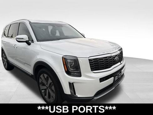 Used 2020 Kia Telluride S AWD/4WD image 3