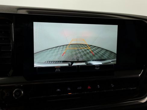 Used 2023 GMC Sierra 1500 Elevation w/ X31 Off-Road Package image 6