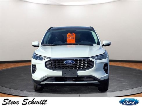 New 2025 Ford Escape SE image 23