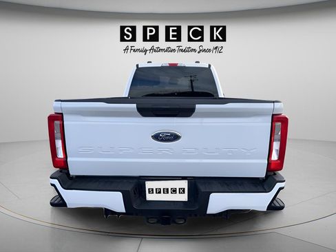 Used 2024 Ford F350 XLT AWD/4WD image 45