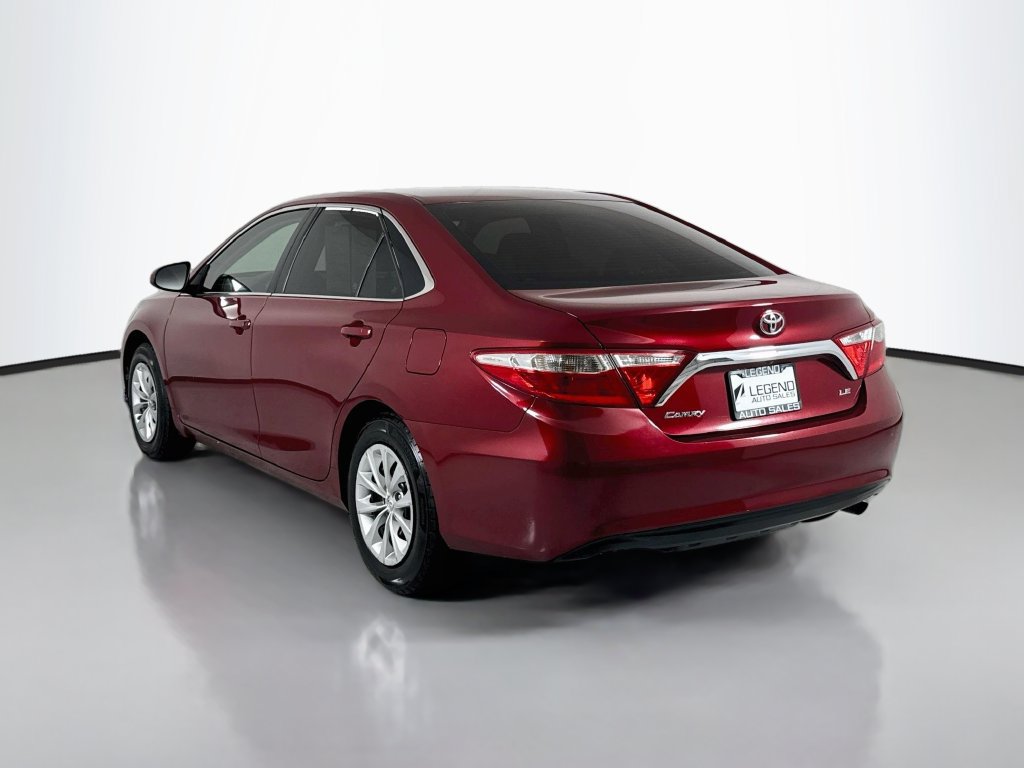 Used 2017 Toyota Camry LE FWD image 8