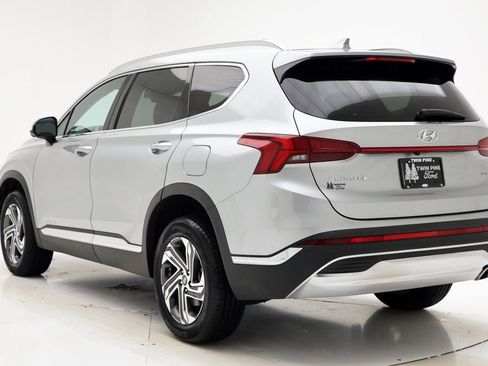 Used 2023 Hyundai Santa Fe SEL w/ Premium Package image 7