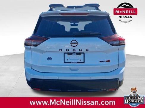 Used 2025 Nissan Rogue SV w/ Rock Creek Premium Package image 8