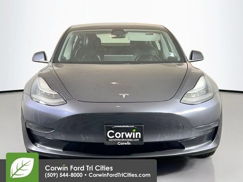 Used 2018 Tesla Model 3 Long Range AWD/4WD image 4