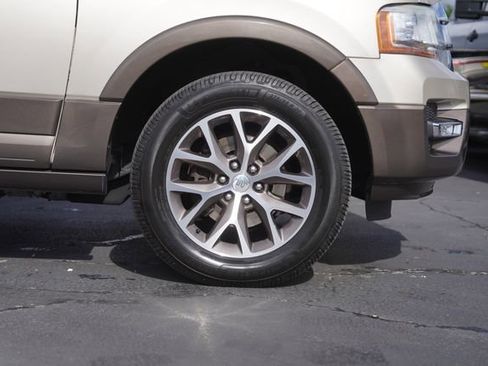 Used 2017 Ford Expedition EL King Ranch image 4