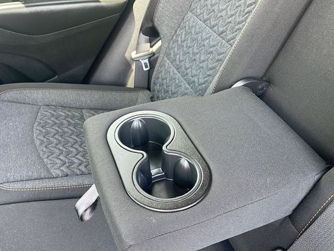 Used 2024 Chevrolet Equinox LT w/ Driver Convenience Package FWD image 35