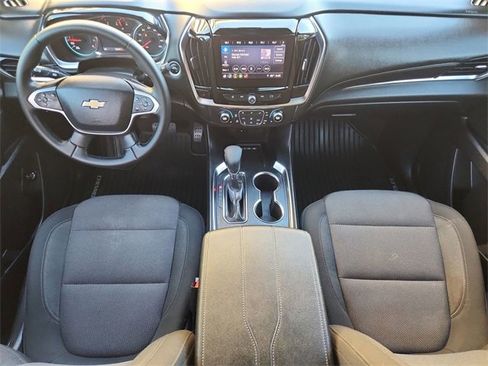 Certified 2023 Chevrolet Traverse LT image 19
