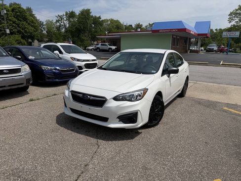 Used 2018 Subaru Impreza 2.0i AWD/4WD image 2