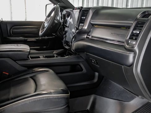 Used 2024 RAM 2500 Limited AWD/4WD image 12