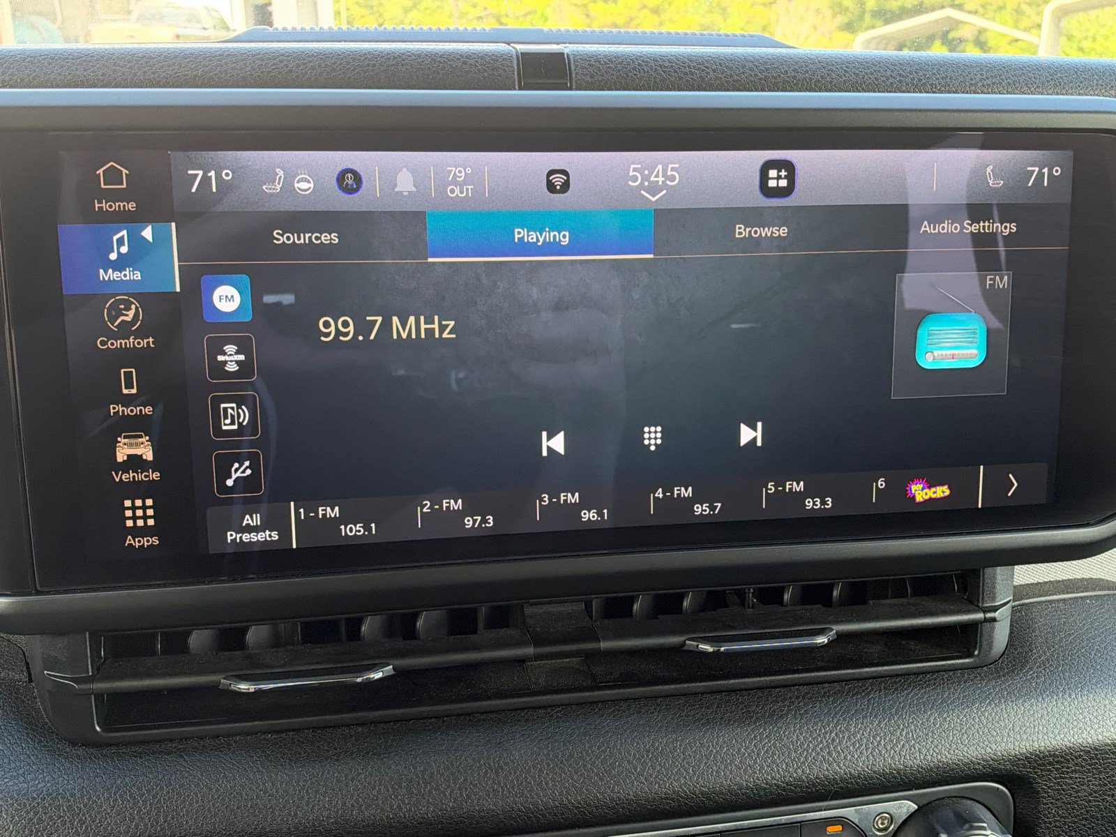 Used 2025 Jeep Wrangler Unlimited Sport AWD/4WD image 28