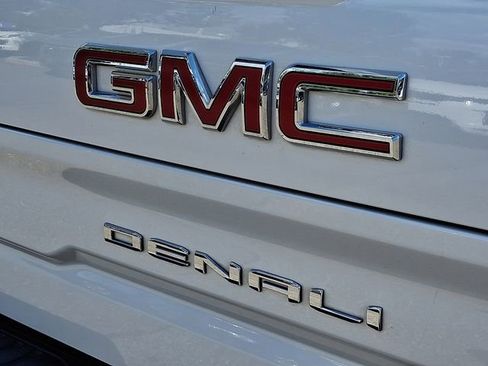 Used 2021 GMC Sierra 1500 Denali w/ Driver Alert Package II image 30