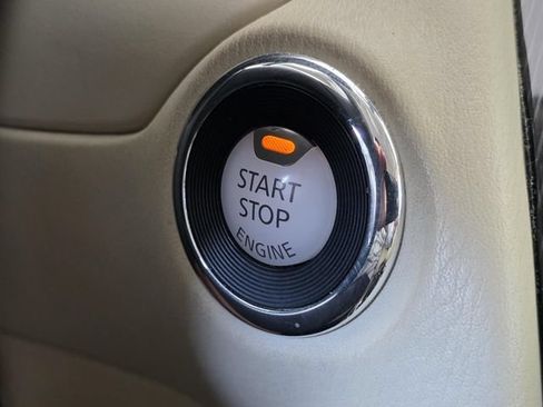 Used 2020 INFINITI QX60 Luxe w/ Essential Package FWD image 28