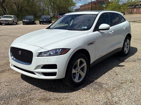 Used 2018 Jaguar F-PACE Premium AWD/4WD image 2
