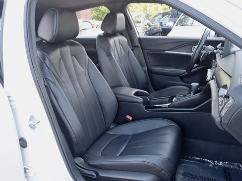 Used 2024 Acura Integra A-Spec FWD image 27