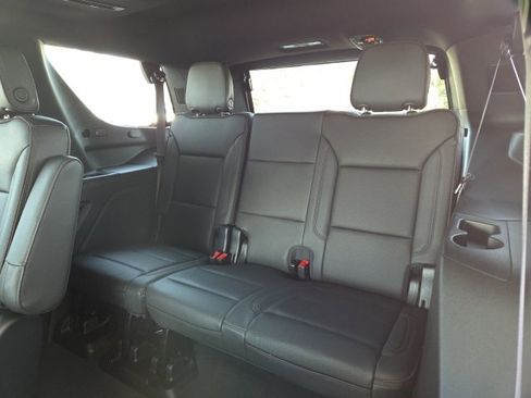 Used 2023 Chevrolet Tahoe High Country image 28