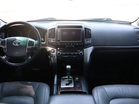 Used 2008 Toyota Land Cruiser AWD/4WD image 15