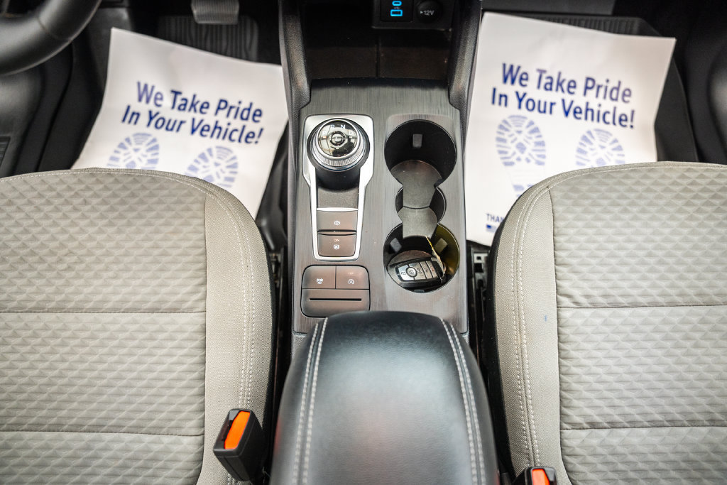 Used 2022 Ford Escape SE w/ SE Sport Appearance Package AWD/4WD image 29