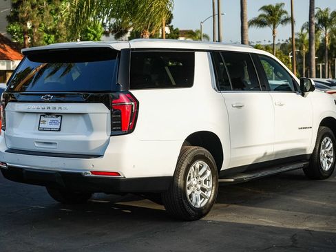 New 2026 Chevrolet Suburban LS w/ Max Trailering Package AWD/4WD image 6