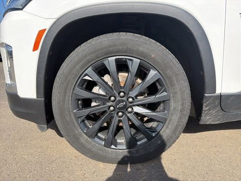 Used 2022 Chevrolet Traverse RS w/ LPO, Roadside Safety Package image 6