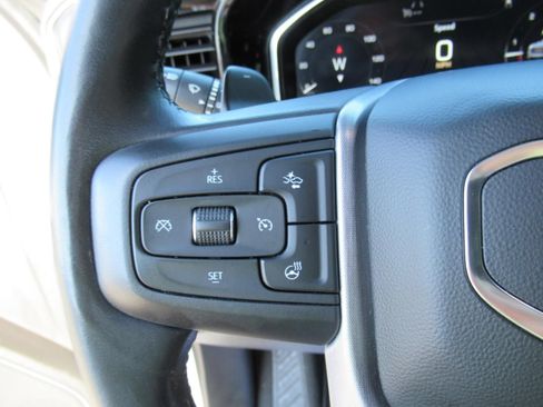 Used 2022 GMC Sierra 1500 Elevation w/ Preferred Package AWD/4WD image 24