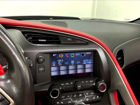 Used 2017 Chevrolet Corvette Z06 RWD image 23