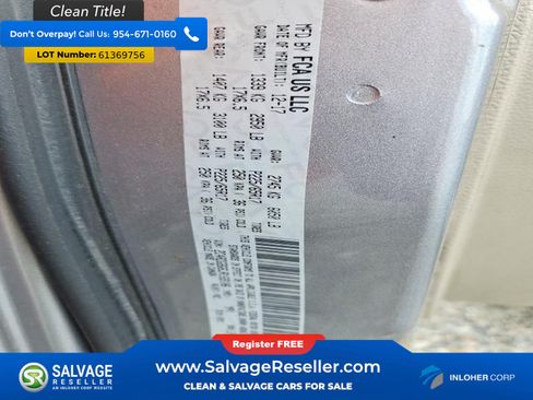 Used 2018 Dodge Grand Caravan SE FWD image 17