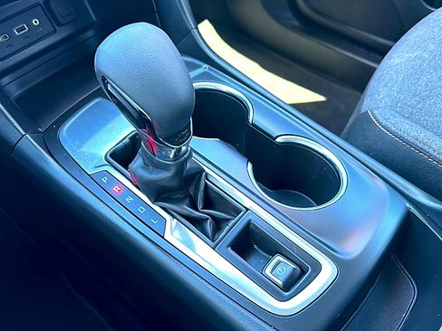 Used 2022 Chevrolet Equinox LT image 34